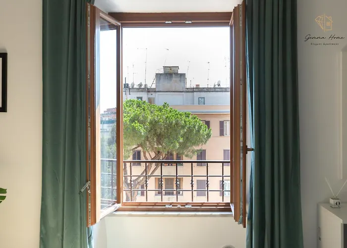 Gemma House - 100Mt To Metro Station, 2 En-Suite Bathrooms